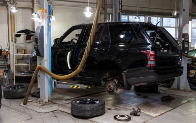 Top 5 Modifications for Enhancing Land Rover Off-Road Performance